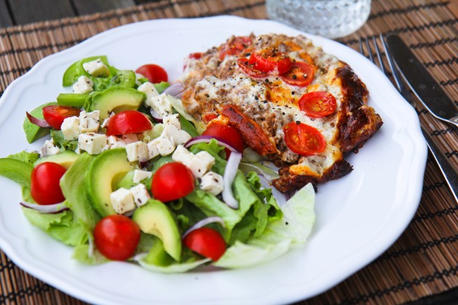 Ofnbökuð eggjakaka með nautahakki