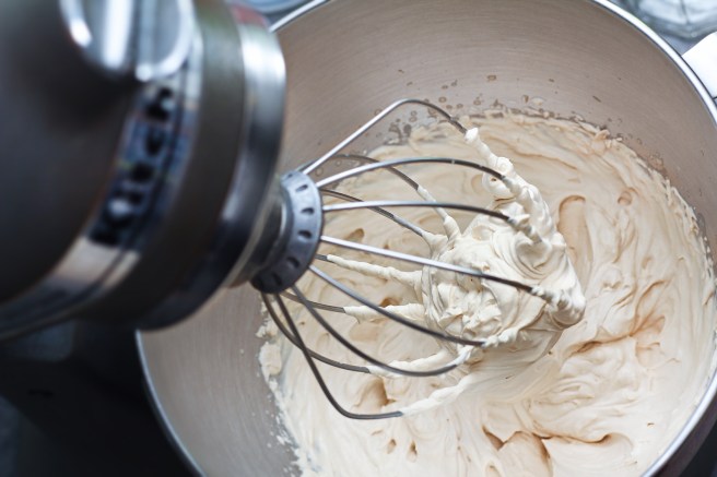 Súkkulaðimús með hnetumulningi