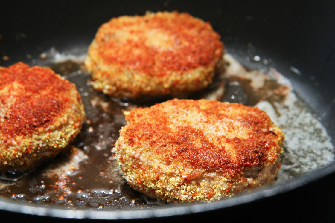 Hakkabuff með parmesan í raspi – Ljúfmeti og lekkerheit