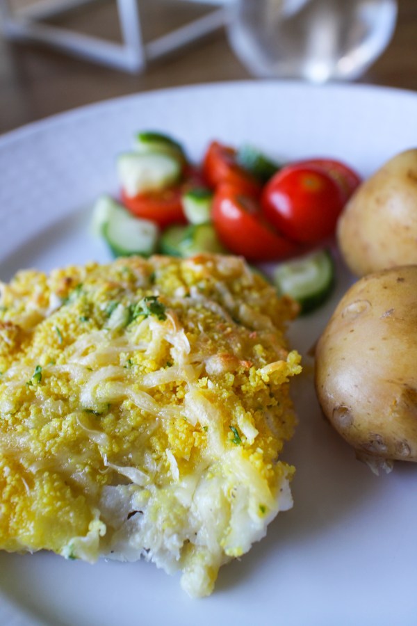 Fiskur undir krydduðum osta- og rasphjúp