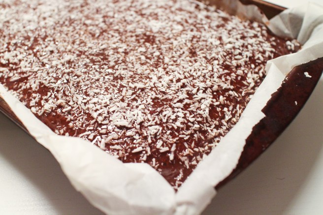 Skúffukaka með karamellukremi