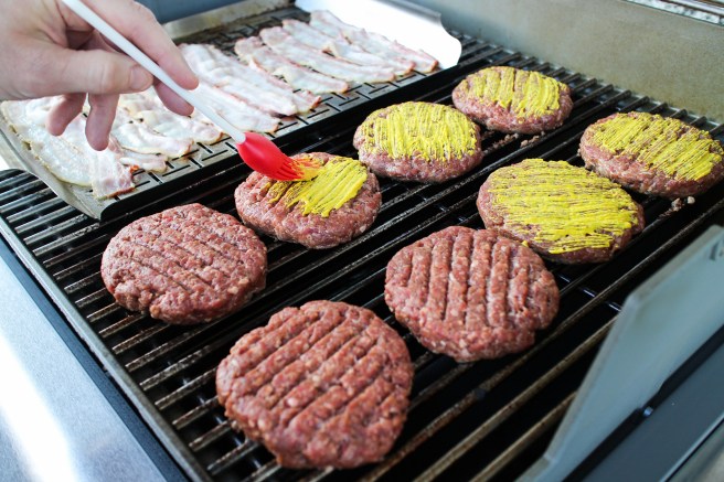 Grillaðir BBQ hamborgarar