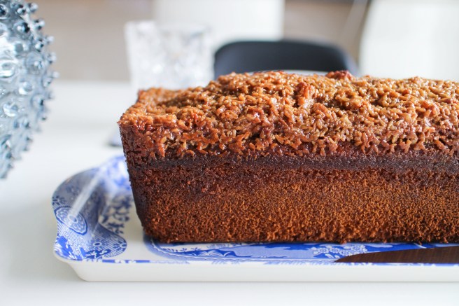 Sjónvarpskaka með Twix súkkulaði