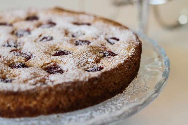 Hindberjakaka með aðeins 5 hráefnum!