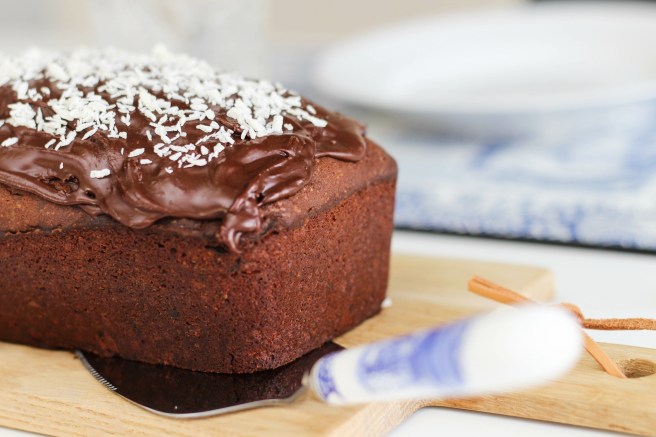 Súkkulaðiformkaka með súkkulaðikremi